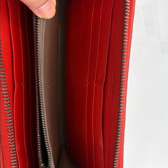 Bottega Red Woven Zip-Around Wallet - Picture 8 of 12
